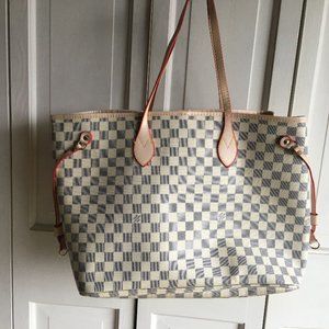 Brand New REPLICA LARGE TOTE BEAUTIFLY MADE